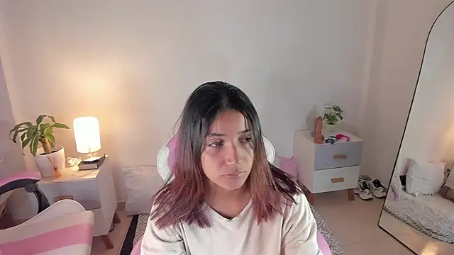 martina roldam online show from 10-01-25, 12:16