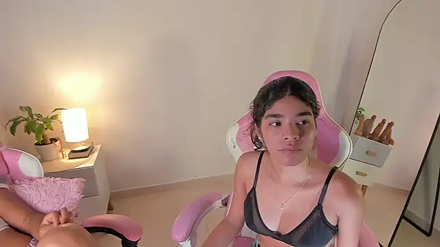 martina roldam online show from 09-11-25, 12:43