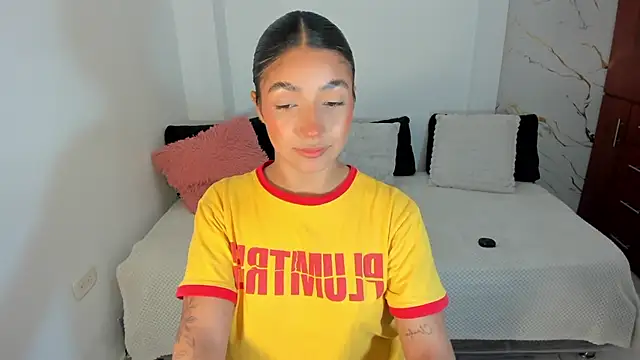 Snapshot of martina_roldam chatting on 07-17-26, 03:04 martina roldam online show from 07-17-26, 03:04