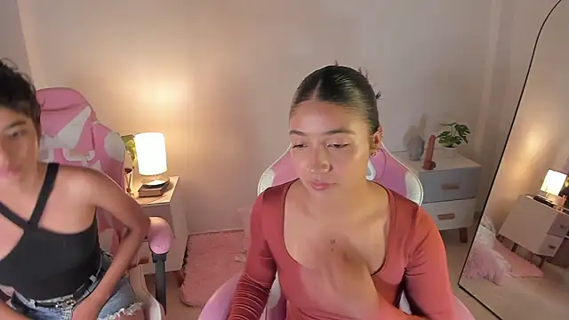 martina roldam online show from 09-25-25, 02:28