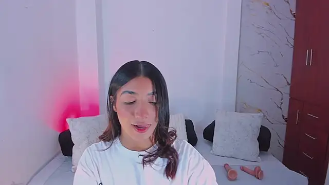 martina roldam online show from 03-28-26, 01:28