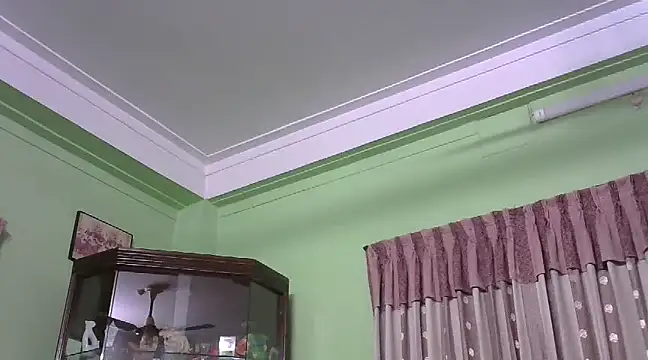 Snapshot of GildanK18 chatting on 03-21-25, 12:18 GildanK18 online show from 03-21-25, 12:18