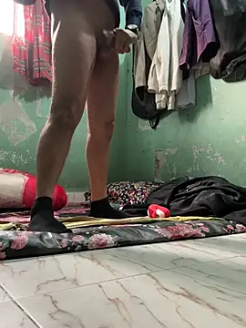 Snapshot of GildanK18 chatting on 01-14-26, 09:46 GildanK18 online show from 01-14-26, 09:46