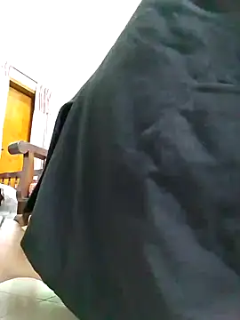 Snapshot of GildanK18 chatting on 01-14-25, 07:53 GildanK18 online show from 01-14-25, 07:53