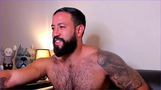 BradLeon  online show from 12-17-25, 10:42