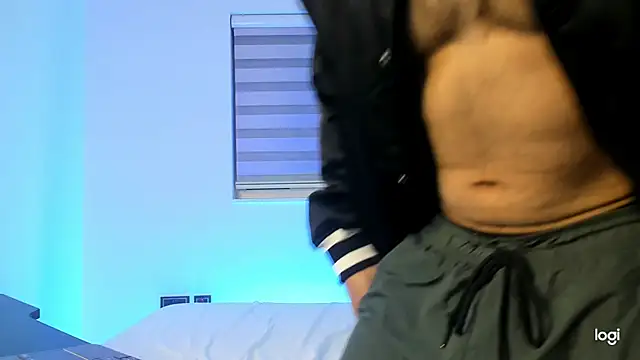 Snapshot of BradLeon_ chatting on 03-15-25, 01:19 BradLeon online show from 03-15-25, 01:19