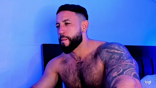 Snapshot of BradLeon_ chatting on 03-23-25, 06:05 BradLeon online show from 03-23-25, 06:05