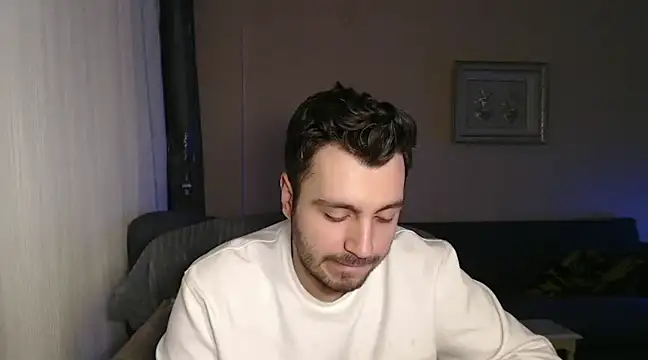 handsomeee04 online show from 03-18-25, 10:04