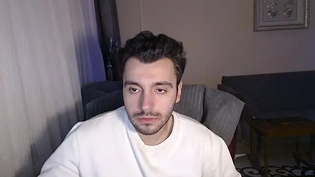 handsomeee04 online show from 10-11-25, 10:55