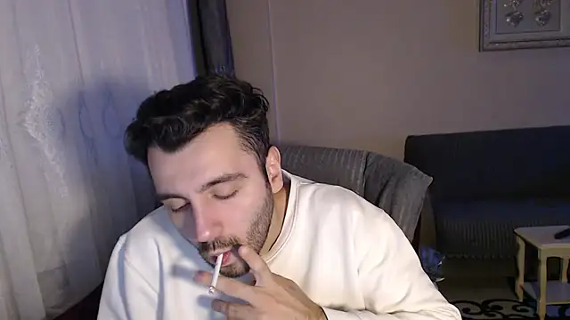 handsomeee04 online show from 11-25-25, 11:05