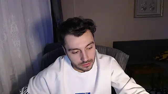 handsomeee04 online show from 11-16-25, 10:13