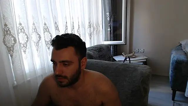 Snapshot of handsomeee04 chatting on 06-24-26, 04:11 handsomeee04 online show from 06-24-26, 04:11
