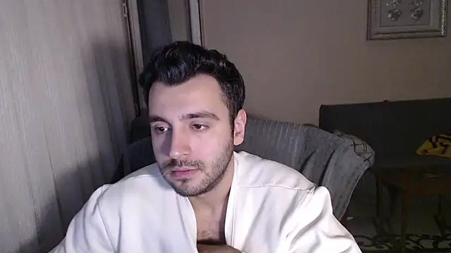 handsomeee04 online show from 10-18-25, 01:51