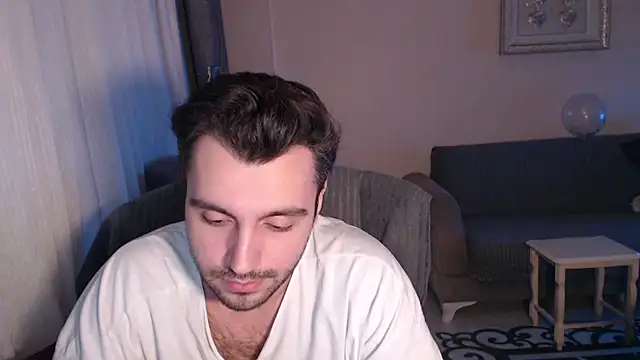 handsomeee04 online show from 10-09-25, 03:51