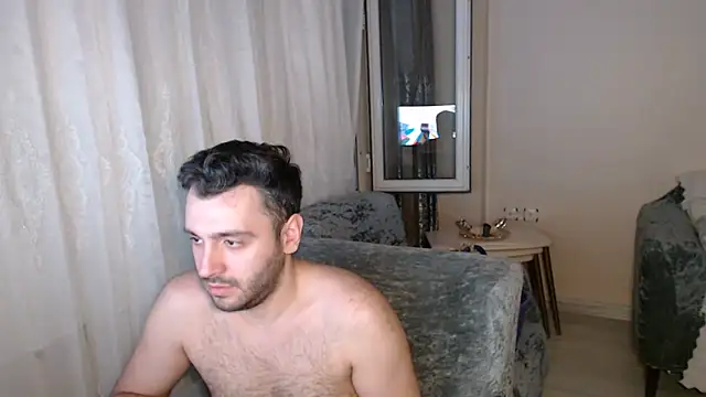 Snapshot of handsomeee04 chatting on 06-30-26, 10:10 handsomeee04 online show from 06-30-26, 10:10