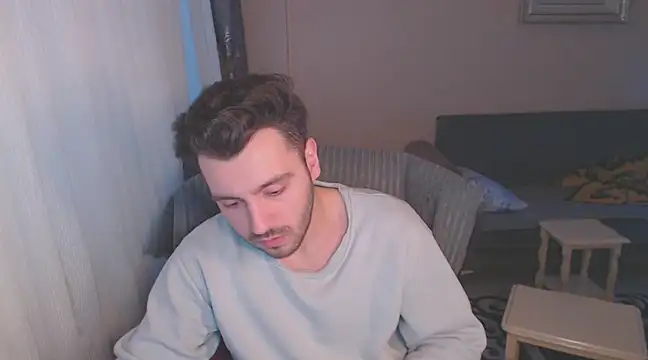 handsomeee04 online show from 03-11-25, 04:19