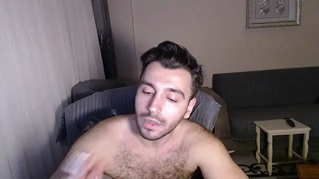 handsomeee04 online show from 09-27-25, 11:55