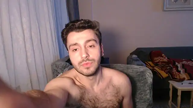 handsomeee04 online show from 03-05-26, 09:43