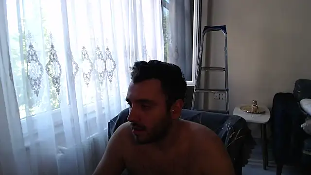 Snapshot of handsomeee04 chatting on 07-15-26, 03:41 handsomeee04 online show from 07-15-26, 03:41