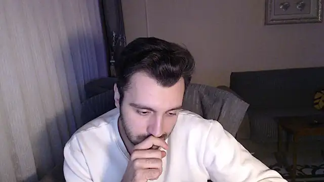 handsomeee04 online show from 10-21-25, 09:47