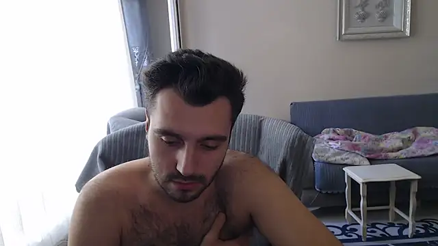 handsomeee04 online show from 10-04-25, 02:29