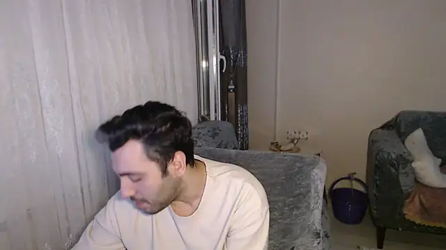 Snapshot of handsomeee04 chatting on 06-14-26, 08:43 handsomeee04 online show from 06-14-26, 08:43