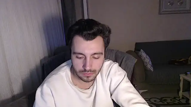 handsomeee04 online show from 10-26-25, 04:07