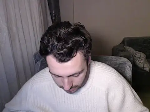 handsomeee04 online show from 03-17-26, 11:30