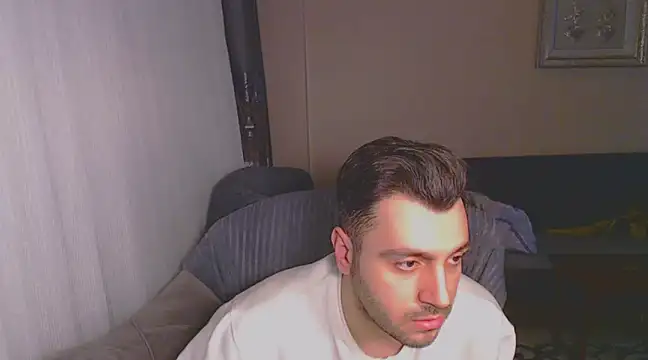 handsomeee04 online show from 02-28-25, 05:04