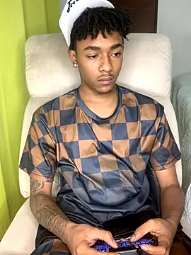 Boy cock18 online show from 10-24-25, 07:18