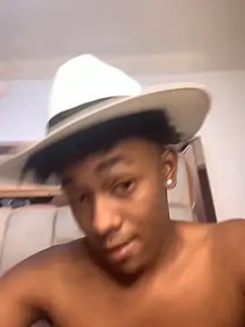 Boy cock18 online show from 10-31-25, 10:38