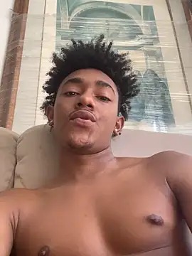 Boy cock18 online show from 10-29-25, 06:51