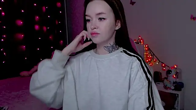 Naughty Mable online show from 11-17-25, 01:20