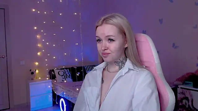 Naughty Mable online show from 04-10-26, 01:45