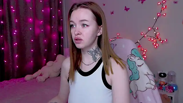 Snapshot of Naughty_Mable chatting on 10-21-25, 11:48 Naughty Mable online show from 10-21-25, 11:48