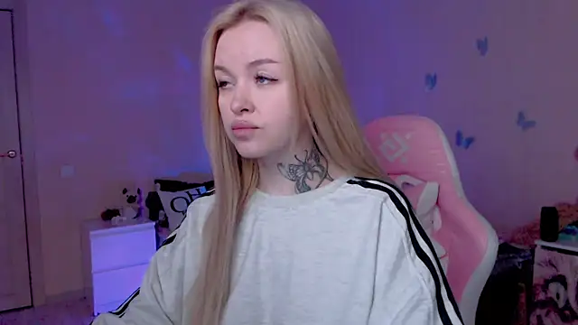 Naughty Mable online show from 04-19-26, 01:17