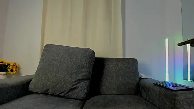 Snapshot of Abril_jones10 chatting on 02-08-25, 06:11 Abril jones10 online show from 02-08-25, 06:11