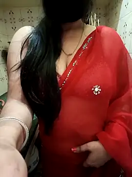 Snapshot of Soniya_444 chatting on 02-13-26, 05:46 Soniya 444 online show from 02-13-26, 05:46