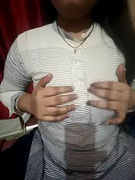 Snapshot of Soniya_444 chatting on 02-28-26, 08:14 Soniya 444 online show from 02-28-26, 08:14