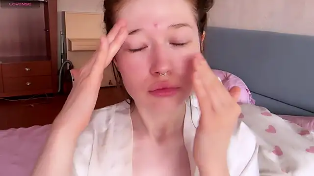 eva varnerr online show from 07-05-26, 01:40