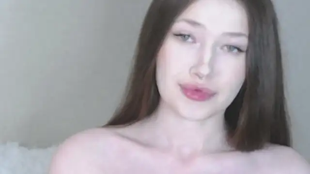 Snapshot of eva_varnerr chatting on 02-08-25, 12:28 eva varnerr online show from 02-08-25, 12:28