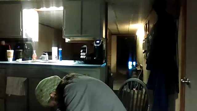 zaneporter46 online show from 10-22-25, 08:03