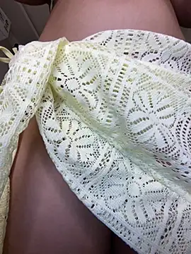 ahista online show from 04-15-26, 05:06