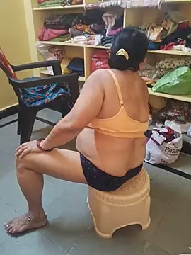 Snapshot of sivani_asha chatting on 05-21-26, 08:55 sivani asha online show from 05-21-26, 08:55
