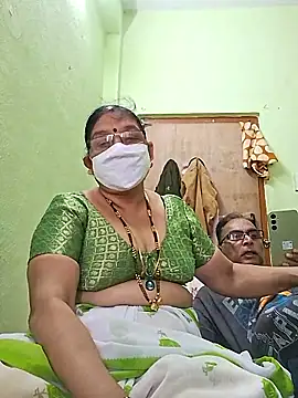 Snapshot of sivani_asha chatting on 03-09-25, 04:16 sivani asha online show from 03-09-25, 04:16
