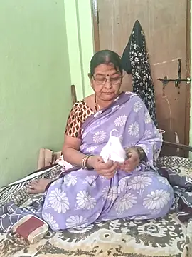 Snapshot of sivani_asha chatting on 03-06-25, 10:41 sivani asha online show from 03-06-25, 10:41