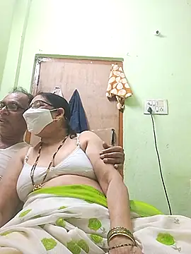 Snapshot of sivani_asha chatting on 03-09-25, 01:48 sivani asha online show from 03-09-25, 01:48