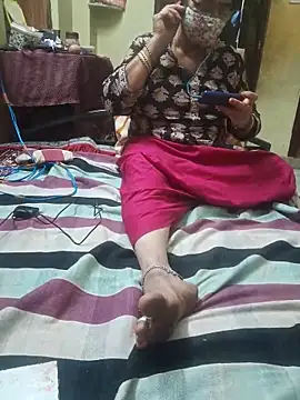 Snapshot of sivani_asha chatting on 02-25-25, 05:08 sivani asha online show from 02-25-25, 05:08