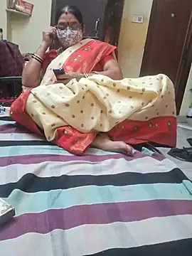 Snapshot of sivani_asha chatting on 02-24-25, 06:05 sivani asha online show from 02-24-25, 06:05