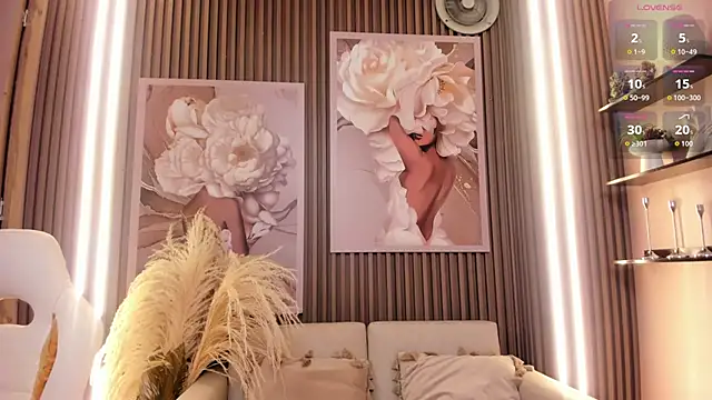 Daphne Fox  online show from 11-26-25, 03:28